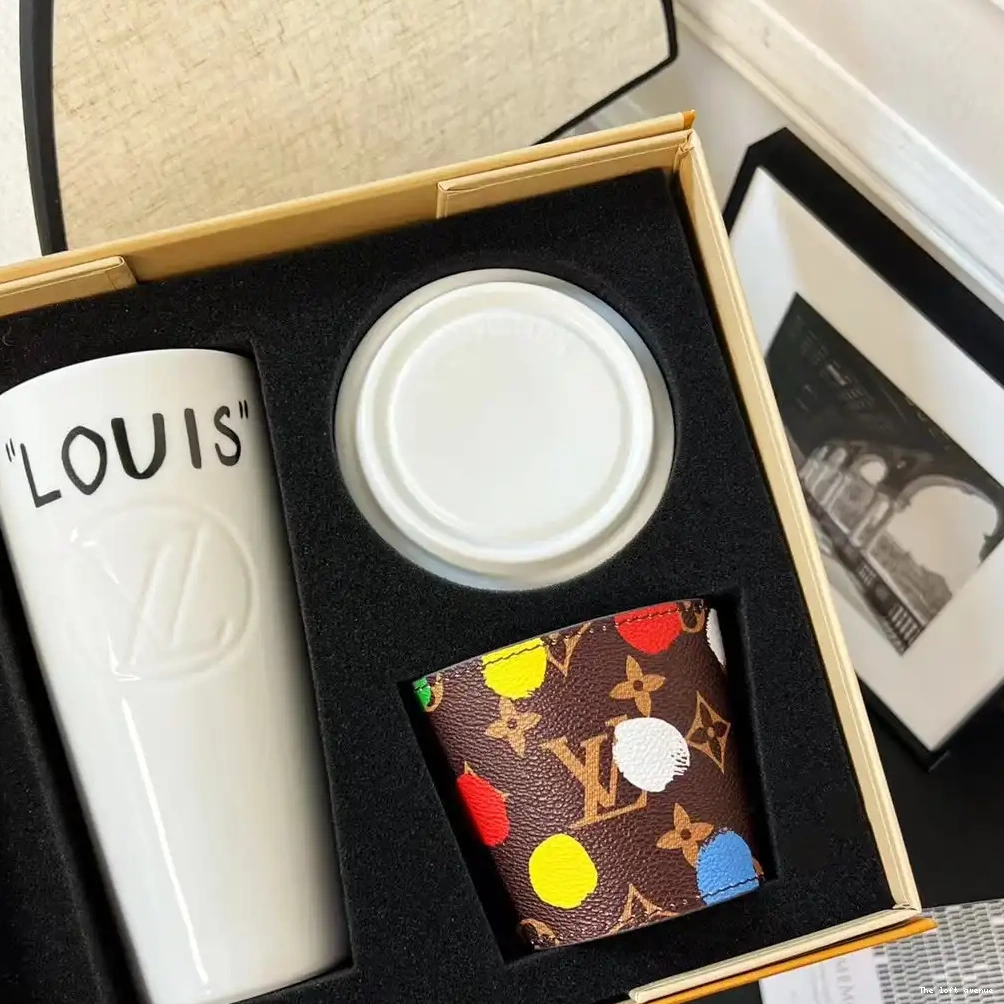 LOUIS EDITION) CUSTOM (EXCLUSIVE COFFEE CUP 0630